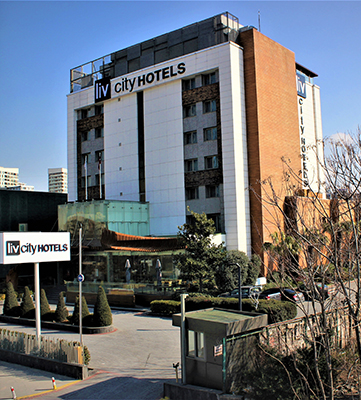 Liv City Hotels contact image